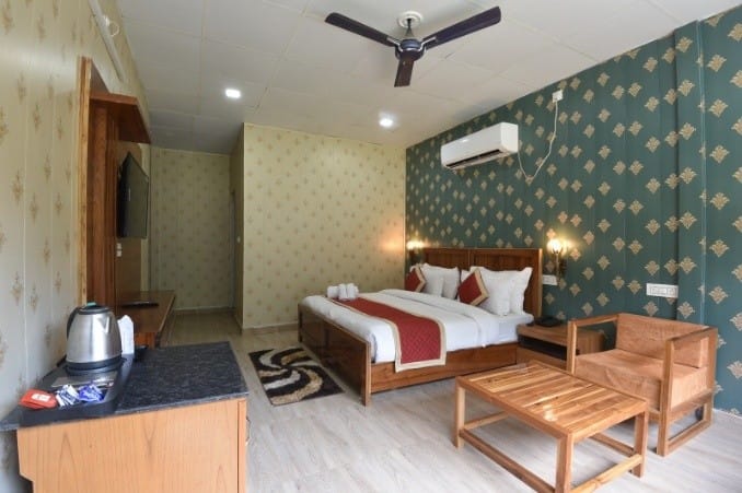 riverside wedding venue in rishikesh